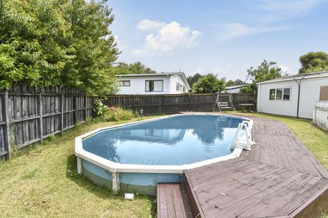 Photo of property in 57 Carnoustie Drive, Wattle Downs, Auckland, 2103