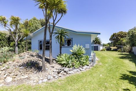 Photo of property in 9 Te Paerahi Road, Porangahau, 4293