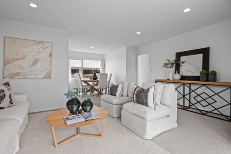 Photo of property in 1/14 Elliott Avenue, Bayview, Auckland, 0629