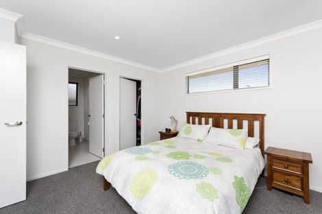 Photo of property in 166 The Boulevard, Papamoa Beach, Papamoa, 3118