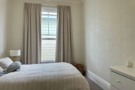 Photo of property in 11 Latham Street, Napier South, Napier, 4110