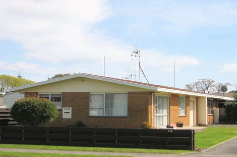 Photo of property in 67 Girven Road, Mount Maunganui, 3116