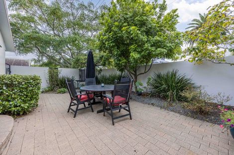 Photo of property in 1/7 Burns Avenue, Takapuna, Auckland, 0622
