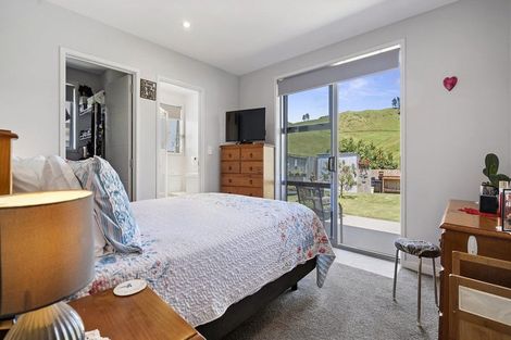Photo of property in 228 Ballintoy Park Drive, Welcome Bay, Tauranga, 3175