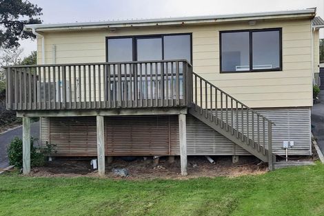 Photo of property in 138 The Parade, Paekakariki, 5034