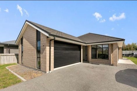 Photo of property in 11 Leet Crescent, Papamoa Beach, Papamoa, 3118