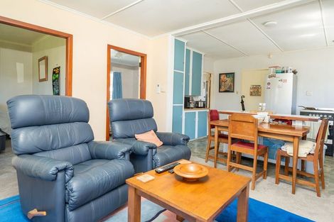 Photo of property in 63 Valley Road, Hikurangi, 0114