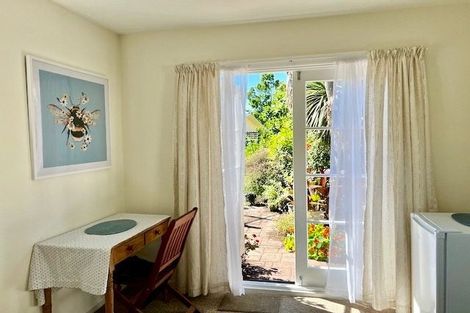 Photo of property in 28 Bowenvale Avenue, Cashmere, Christchurch, 8022