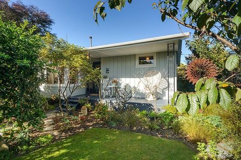 Photo of property in 11 Sinclair Avenue, Highbury, Palmerston North, 4412