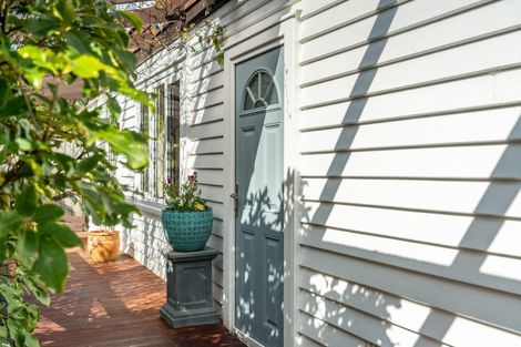 Photo of property in 246 Plateau Road, Te Marua, Upper Hutt, 5018