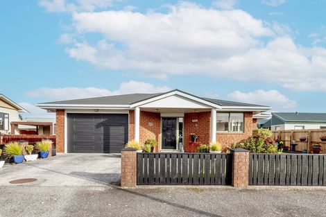 Photo of property in 20 Tasman Street, Greymouth, 7805