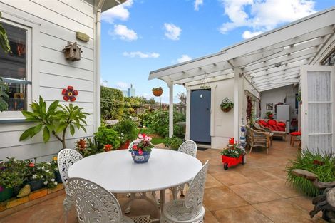 Photo of property in 402 Williamson Street, Thames, 3500