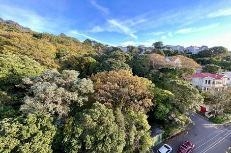 Photo of property in Mansfield Towers, 1 Grant Road, Thorndon, Wellington, 6011