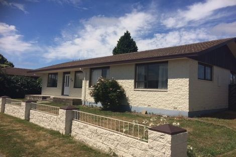 Photo of property in 4 Cicada Place, Hei Hei, Christchurch, 8042