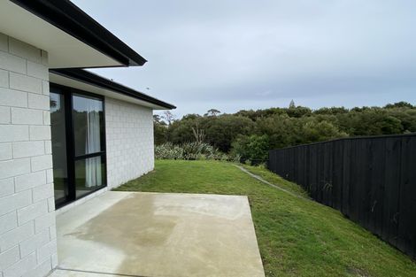 Photo of property in 19 Tahuna Minhinnick Drive, Glenbrook, Waiuku, 2681