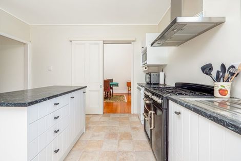 Photo of property in 8 Lichen Grove, Russell, 0272