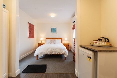 Photo of property in 564 Highgate, Maori Hill, Dunedin, 9010