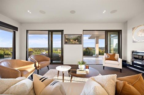Photo of property in 55 Pinetone Road, Kumeu, 0892