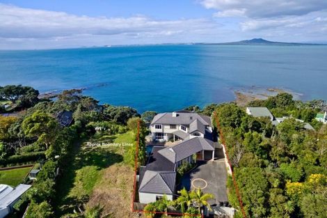 Photo of property in 257 Beach Road, Campbells Bay, Auckland, 0630
