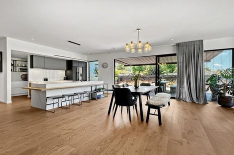 Photo of property in 14 The Fairways, Kinloch, Taupo, 3377