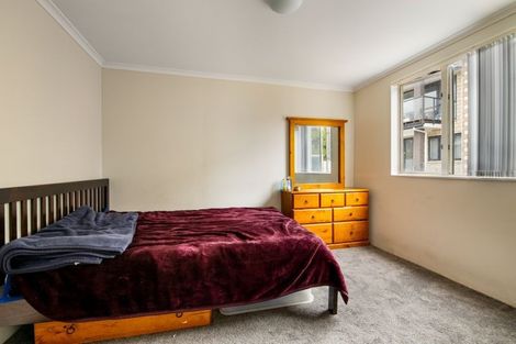 Photo of property in 18 Jamaica Place, Blockhouse Bay, Auckland, 0600