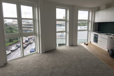 Photo of property in 302/246 Khyber Pass Road, Grafton, Auckland, 1023