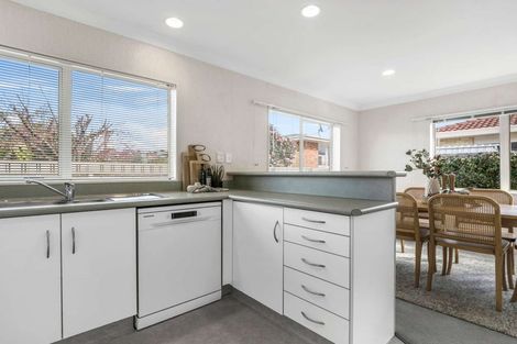 Photo of property in 7a Lilac Place, Otumoetai, Tauranga, 3110