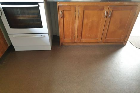 Photo of property in 26 Moulson Street, Strathern, Invercargill, 9812