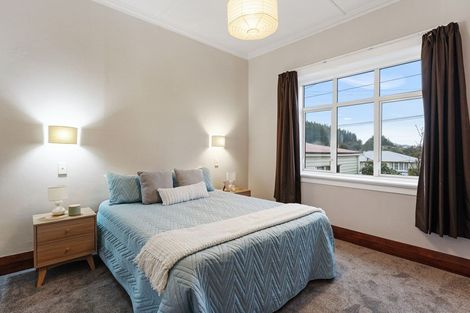 Photo of property in 21 Blackman Avenue, Sawyers Bay, Port Chalmers, 9023