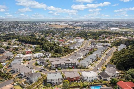 Photo of property in 37 Matairangi Avenue, Totara Heights, Auckland, 2105