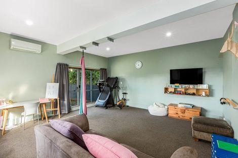 Photo of property in 13 Haunui Road, Pukerua Bay, 5026