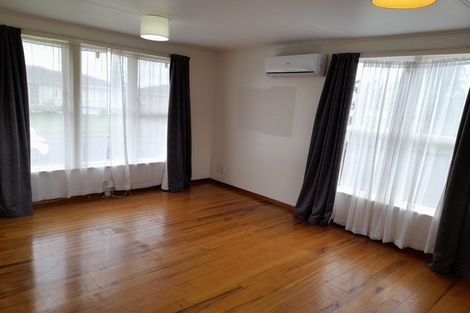 Photo of property in 57 Chingford Close, Mangere, Auckland, 2022