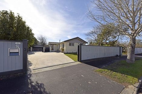 Photo of property in 55 Solomon Avenue, Redwood, Christchurch, 8051