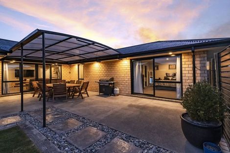 Photo of property in 13 Cressy Place, Darfield, 7510