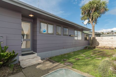 Photo of property in 406a Ngatai Road, Bellevue, Tauranga, 3110