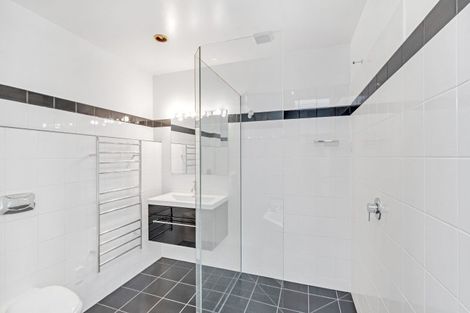 Photo of property in 46 Kilmore Street, Christchurch Central, Christchurch, 8013