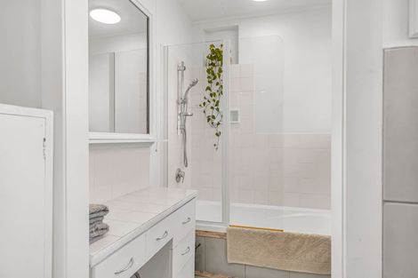 Photo of property in 51 Tosswill Road, Tahunanui, Nelson, 7011