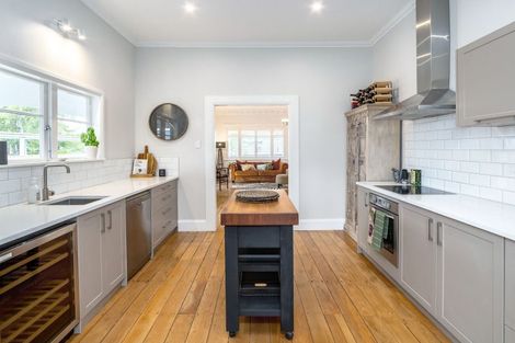 Photo of property in 95 Fox Street, Featherston, 5710