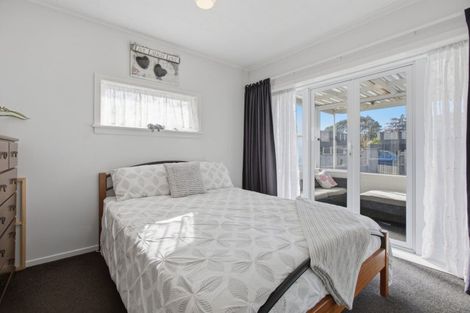 Photo of property in 13 Durham Avenue, Welbourn, New Plymouth, 4312
