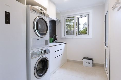 Photo of property in 30 Trigg Road, Huapai, Kumeu, 0810