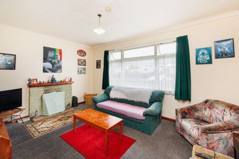 Photo of property in 135 Broadway, Marton, 4710