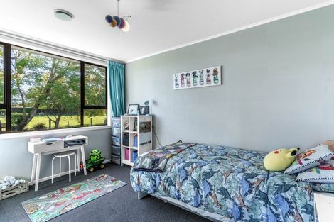 Photo of property in 335 Egerton Road, Winton, 9782