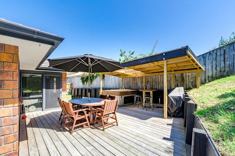 Photo of property in 25 Cascade Way, Paraparaumu, 5032