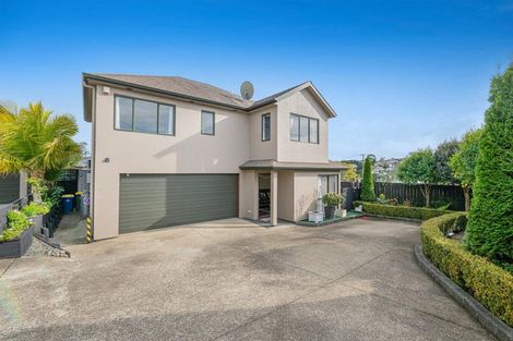 Photo of property in 2/26 James Street, Bayview, Auckland, 0629