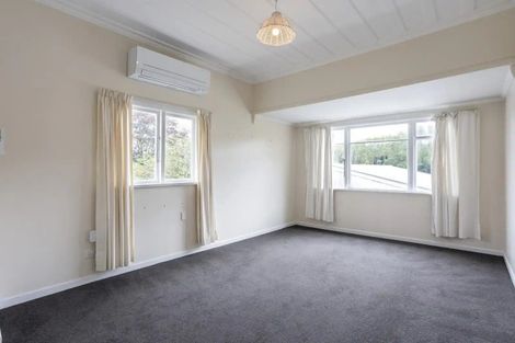 Photo of property in 160 Main South Road, Green Island, Dunedin, 9018