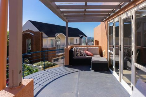 Photo of property in 64 Drivers Road, Maori Hill, Dunedin, 9010