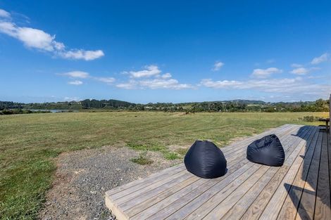 Photo of property in 141 Wades Road, Whitford, Howick, 2571