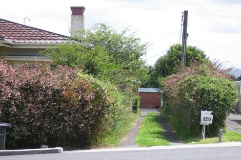 Photo of property in 2/120 Rosebank Road, Avondale, Auckland, 1026