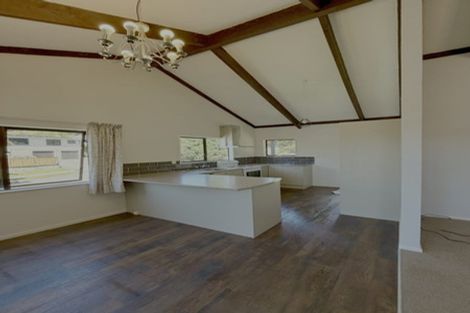 Photo of property in 47 Omapere Street, Whitby, Porirua, 5024