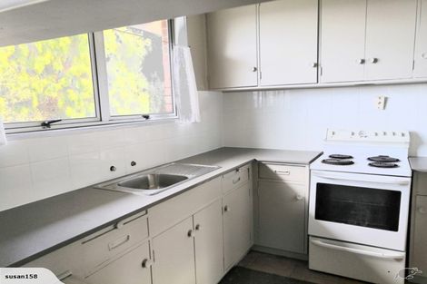 Photo of property in 143 Waimumu Road, Massey, Auckland, 0614